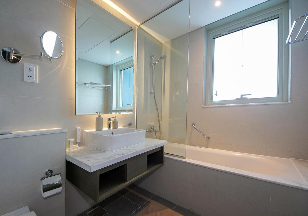 2br In Damac Prive High Floor Near To Burj Khalifa Apartment *